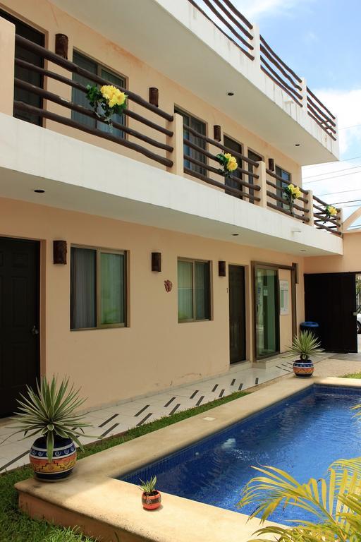 Maya Vacanze Calle 4 Akumal Bagian luar foto