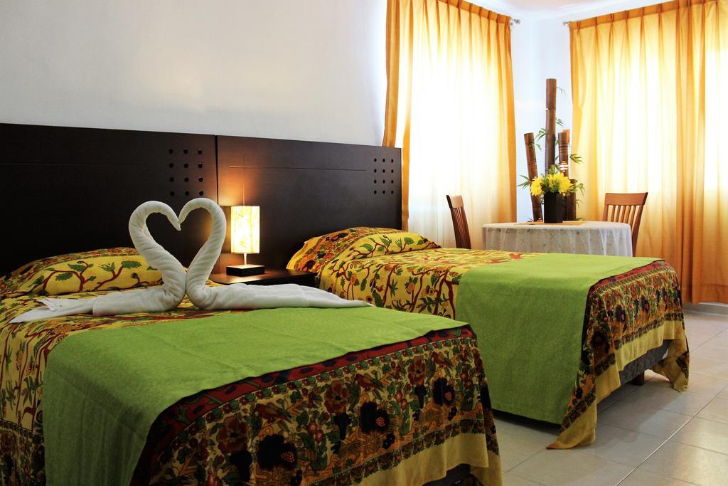 Maya Vacanze Calle 4 Akumal Bagian luar foto