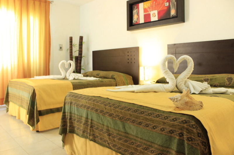 Maya Vacanze Calle 4 Akumal Bagian luar foto