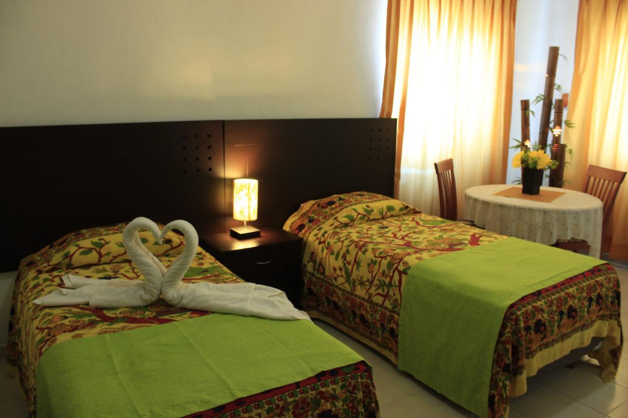 Maya Vacanze Calle 4 Akumal Bagian luar foto